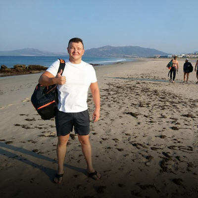 «Я переплыл Гибралтар»: История казахстанского юриста Ержана Есимханова