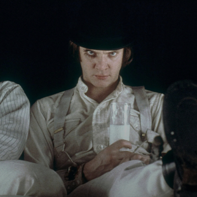 Кубрик и авангард: Как провести выходные в Алматы и Астане