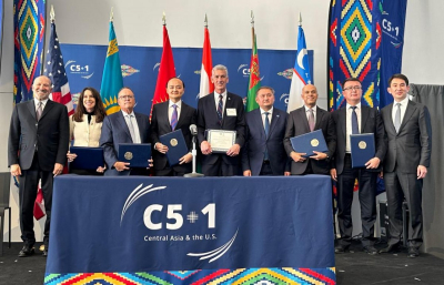 Казахстан и США заключили сделки на 17 млрд долларов