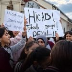 Баку вспыхнул: школьники восстали против хиджабофобии. Франция как пример? (видео)