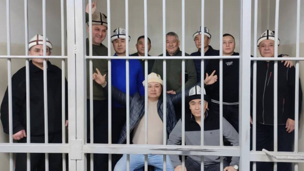 Азия: для фигурантов «Кемпир-Абадского дела» требуют 20 лет тюрьмы